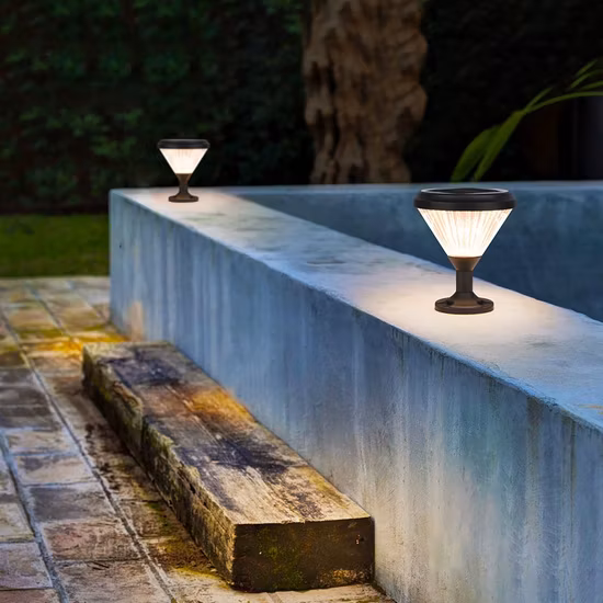 Tuya Lampada da esterno RGB ad energia solare senza fili impermeabile per pavimento da giardino, prato, passerella, colonna, dissuasore, cortile