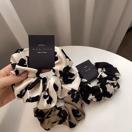 Nuova luce di lusso moda fiore di fascia alta anello per capelli intestino crasso temperamento semplice corda per capelli tutto-fiammifero accessori per capelli donna